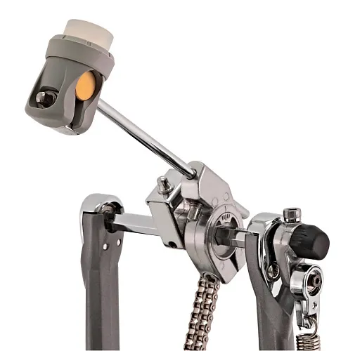 Tama HP910LN Speed Cobra Одиночная педаль для бас-барабана (с цепью) в кейсе.